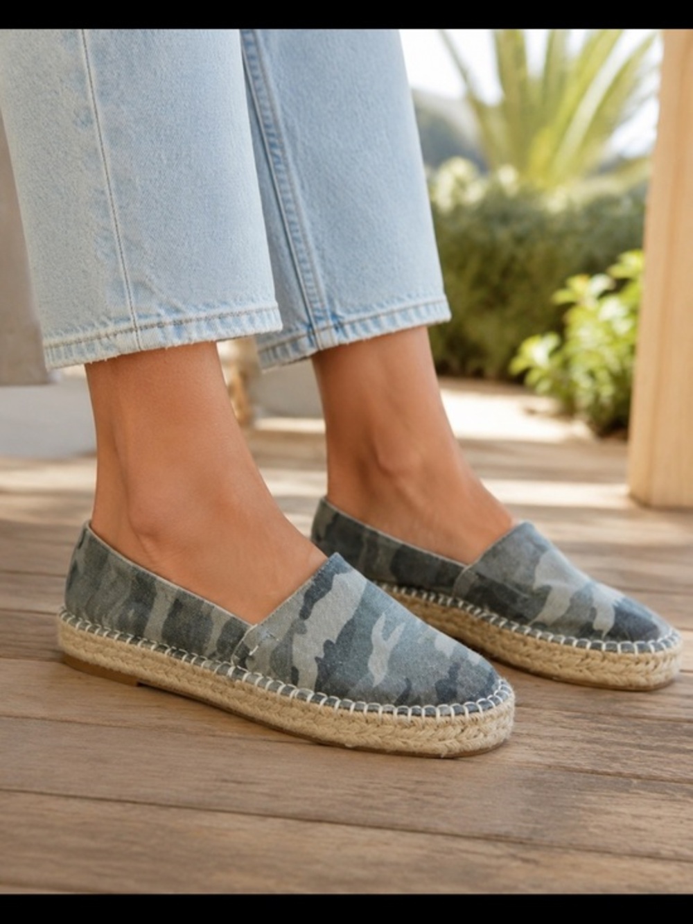 Splendid Channel Camo Canvas Espadrille Slip-On Flats Sizes 6.5 or 7.5